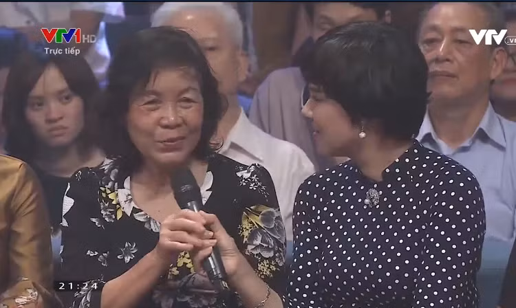Em gái thứ nhất của anh hùng, liệt sĩ, bác sĩ Đặng Thùy Trâm - cô Phương Trâm. Em gái bác sĩ Đặng Thùy Trâm chia sẻ cuộc chia tay cuối cùng với chị ảnh 3