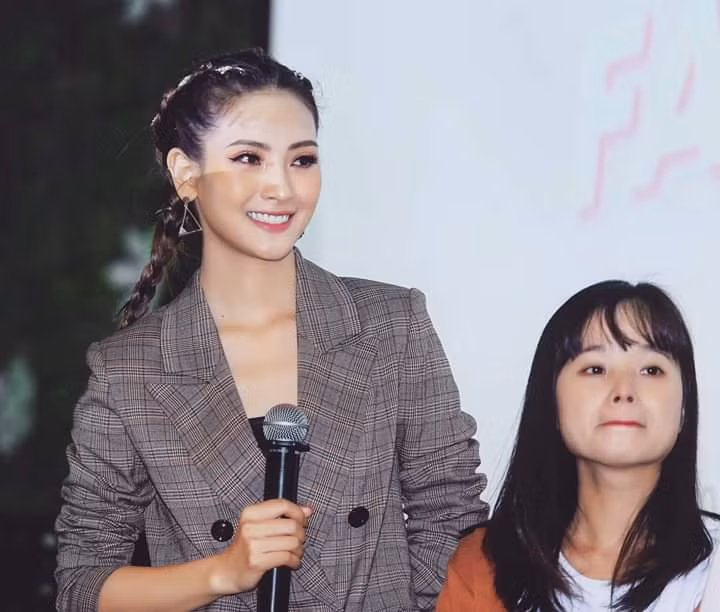 MC xinh đẹp bị 'khán giả mong chết nhiều nhất trong phim' là ai? ảnh 5