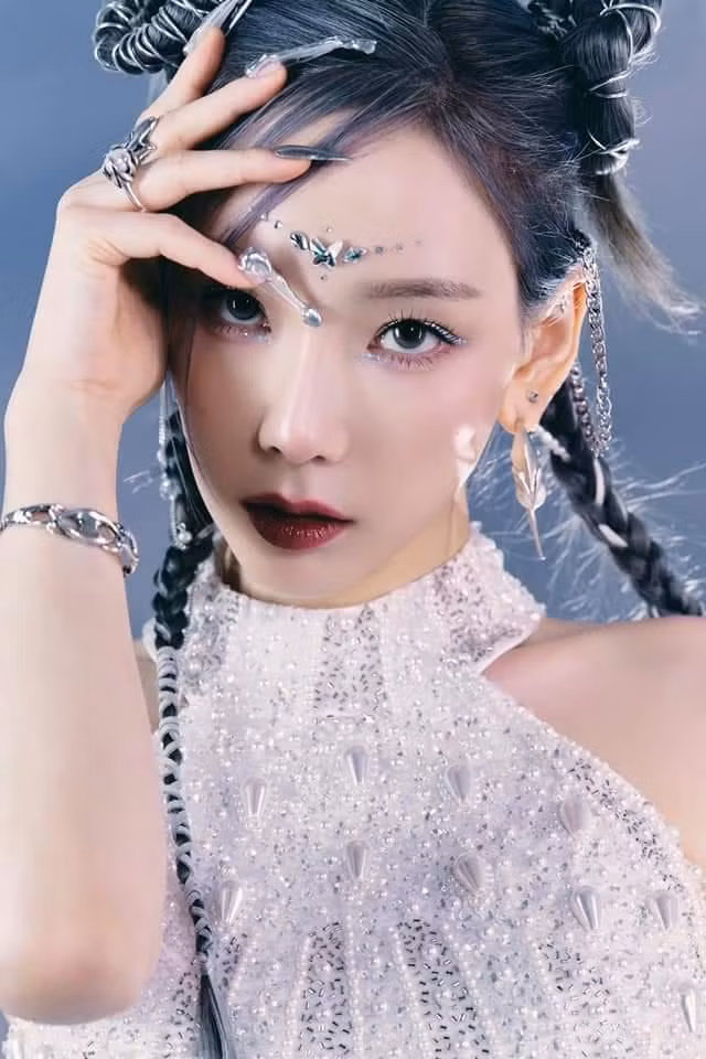 Vẻ đẹp không tuổi của "nàng thơ" nhà SM khiến người hâm mộ phải thốt lên: “Quả thực, gừng càng già càng cay”.