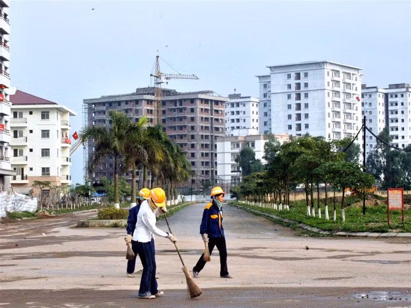 Dù đã tăng giá gần gấp đôi, chung cư tại KĐT Việt Hưng vẫn cháy hàng. Ảnh: Phạm Yên