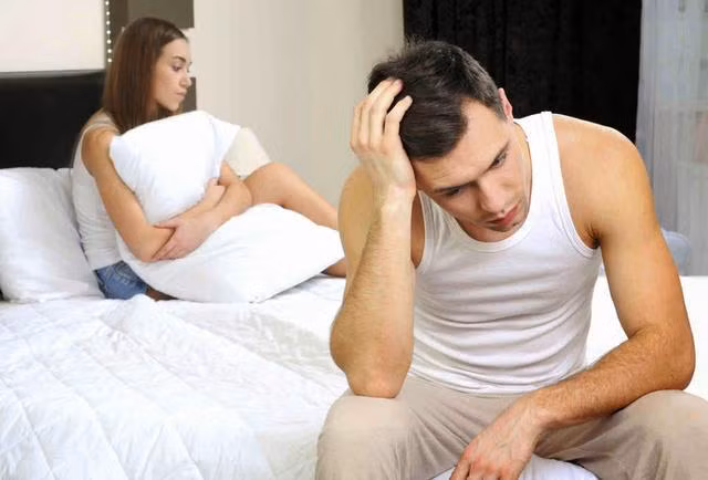 Sau ‘lên đỉnh’, quý ông đi khám ngay nếu xuất tinh có màu này ảnh 2