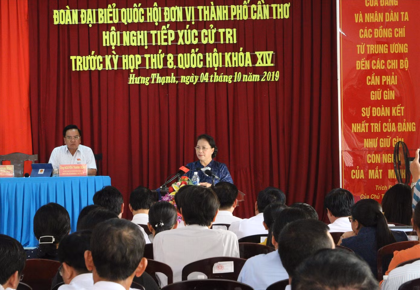 Chủ tịch Quốc hội trả lời cử tri về 12 dự án ngàn tỷ thua lỗ ảnh 1