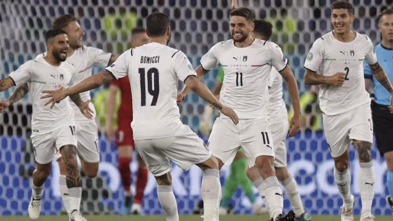 Italia thể hiện thuyết phục ở trận khai mạc trước Thổ Nhĩ Kỳ. (Ảnh: Sky Sports)