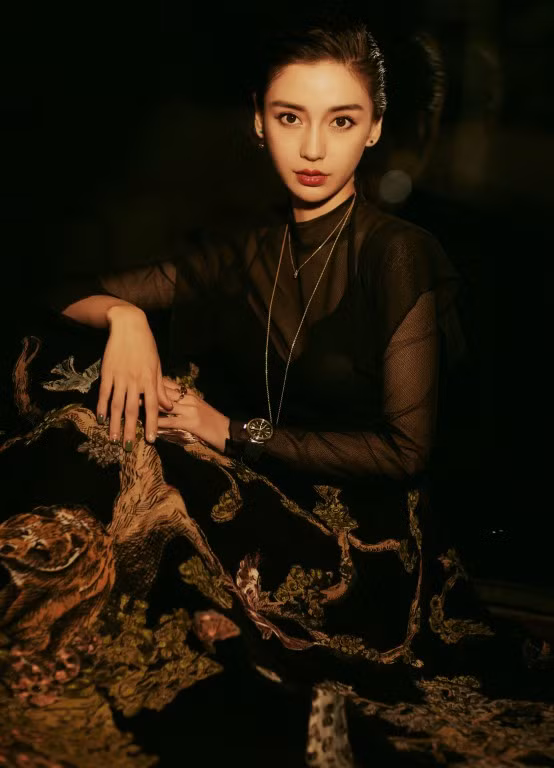 ‘Gái một con’ Angelababy sang chảnh yêu kiều ảnh 7