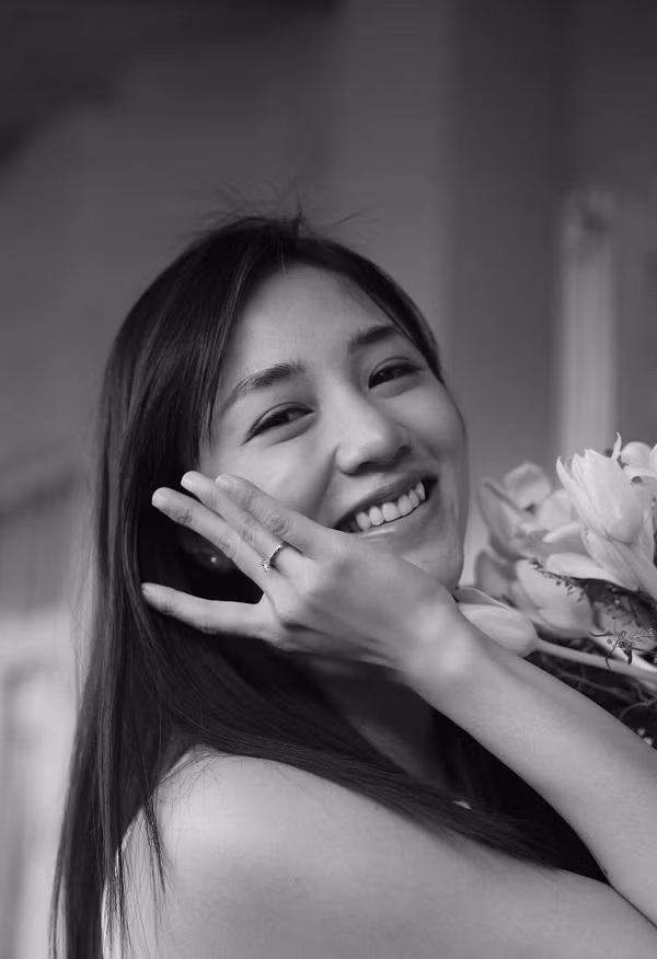 Từ ánh mắt, nụ cười của Salim đều toát lên niềm hạnh phúc không thể che giấu.