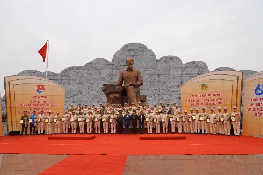 Đoàn Thanh niên Bộ Công an tổ chức Tuyên dương chi đoàn mạnh, bí thư chi đoàn tiêu biểu trong lực lượng CAND.