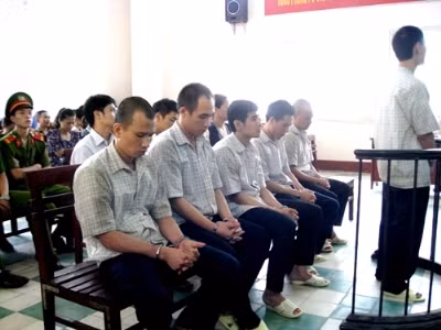Các bị cáo tạo ra trận “mưa đao kiếm” tại đường Láng – Hà Nội tháng 11 - 2010