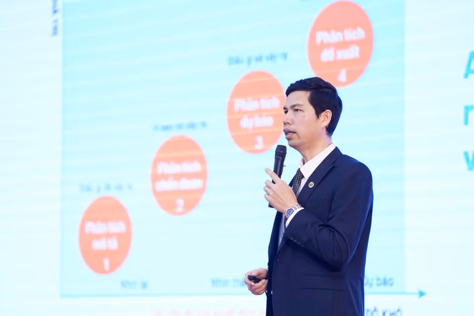 Tổng Giám đốc MISA Lê Hồng Quang chia sẻ tại sự kiện.