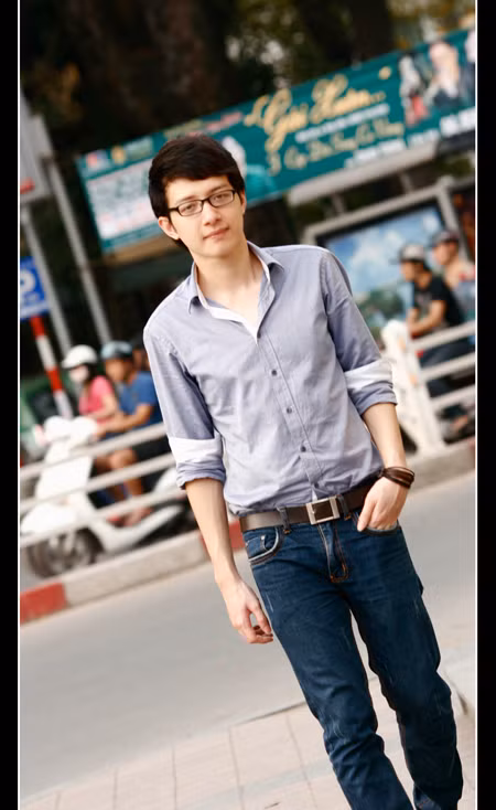 Nguyễn Mạnh Hoàng