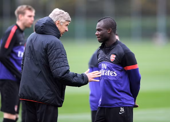 Frimpong và HLV Wenger