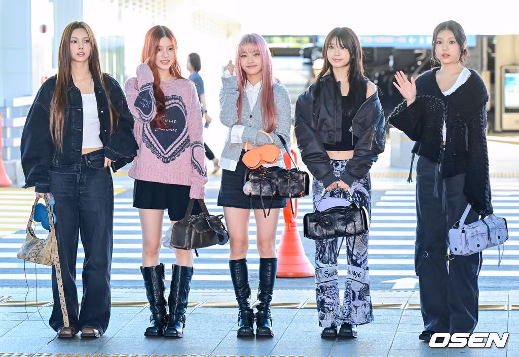 ILLIT tái xuất tại Paris Fashion Week sau 7 tháng.
