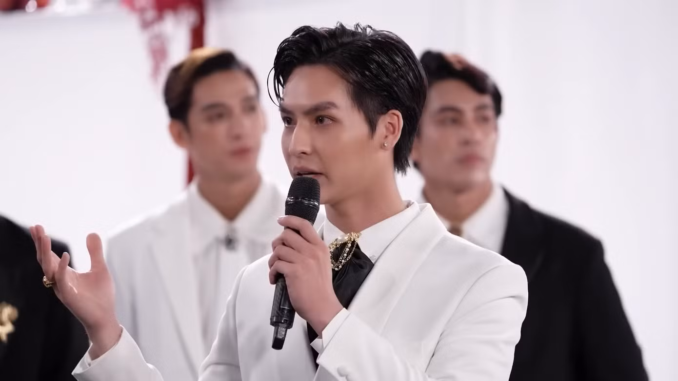 Diễn viên kiêm người mẫu Xuân Thắng thuộc team cố định của supporter Hương Ly được đánh giá hội tụ đủ yếu tố để có thể tiến sâu tại mùa giải này. Diễn viên kiêm người mẫu Xuân Thắng thuộc team cố định của supporter Hương Ly được đánh giá hội tụ đủ yếu tố để có thể tiến sâu tại mùa giải này.