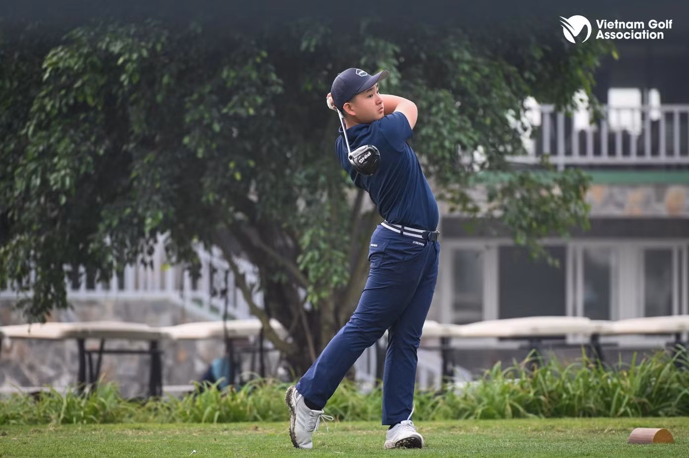 Golfer Nguyễn Anh Minh dẫn đầu bảng Nam