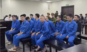 Cựu Trưởng khoa Bệnh viện Tâm thần Trung ương 1 lĩnh 14 năm 6 tháng tù vì nhận hối lộ