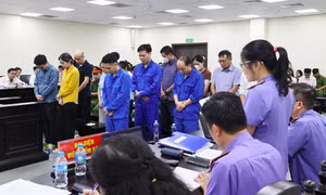 Phán quyết nào cho nhóm cựu cán bộ nhận hối lộ của trùm thực phẩm giả?