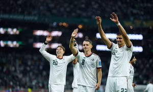 Mexico tiến vào knock-out với thành tích tuyệt đối