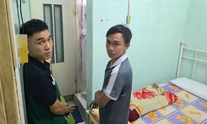 Chủ nhà nghỉ bị khống chế, cướp sạch số vàng đeo trên người trị giá gần 2 tỷ đồng