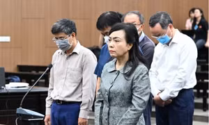 Bà Nguyễn Thị Kim Tiến được đề nghị giảm án nhưng 'không đủ điều kiện hưởng án treo' 