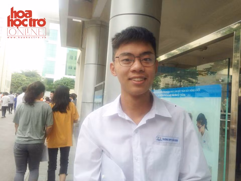 Đăng Hoàng nhận thấy mình có thể đạt 7 điểm Lý. (Ảnh: Thanh Nguyễn)