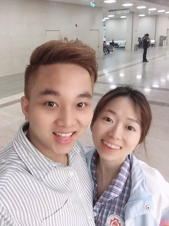 Anh Khánh đã không tránh khỏi cú sốc khi biết vợ bị ung thư.