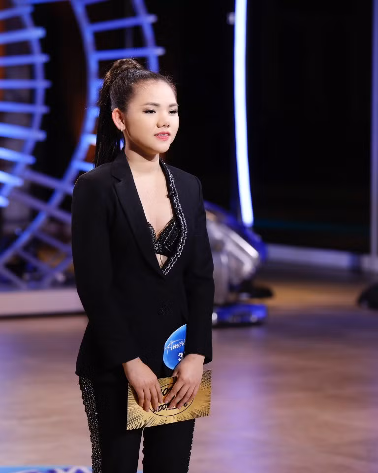 Minh Như trở thành thí sinh Việt Nam đầu tiên được tiến sâu tại American Idol - Một đấu trường âm nhạc lớn của thế giới.