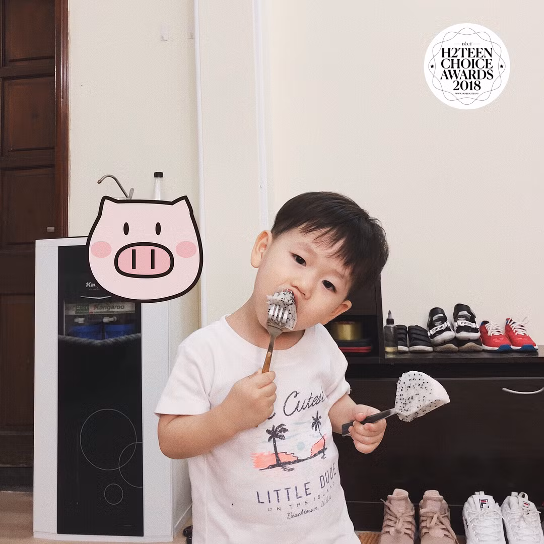 Không phải ai ăn thanh long cũng dễ thương như "hạt" Đậu nhé!