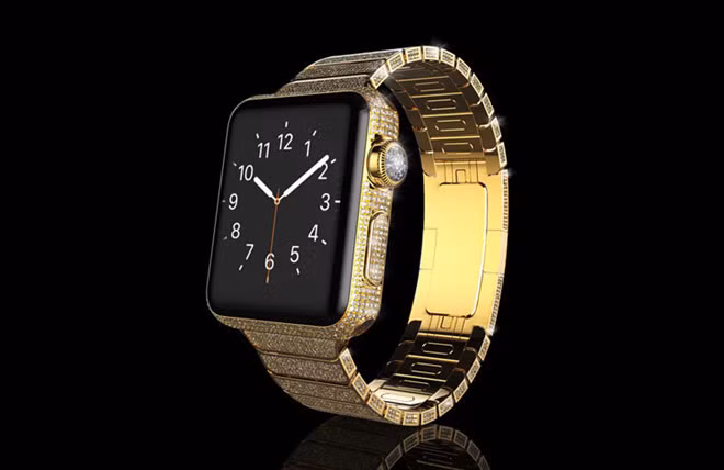 Chiếc Apple Watch 4 này được mạ vằng 18K và đính kim cương toàn thân.