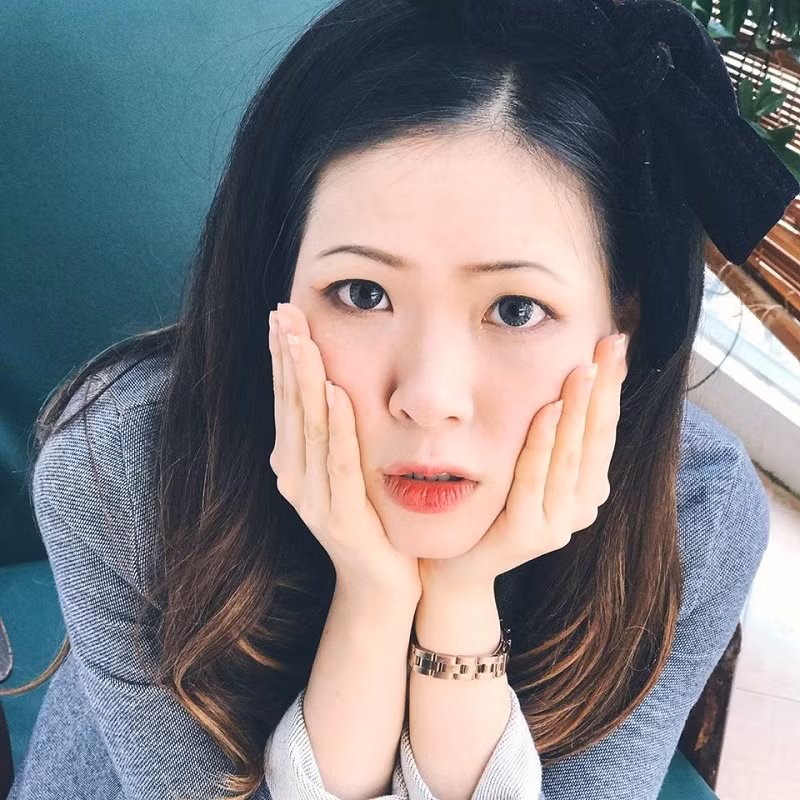 Cuối cùng, CEO Ohana khẳng định dù có "khó", có "ngây" thì vẫn sẽ bất chấp làm vì dự án, vì những người bạn, người anh em đã tin tưởng, ủng hộ cô suốt thời gian qua.