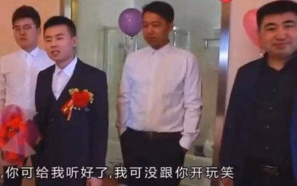 Chú rể và dàn phù rể.