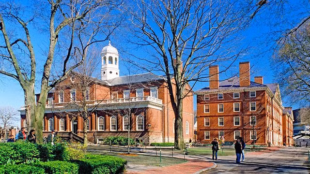Đại học Harvard đứng đầu bảng danh sách trường sản sinh người siêu giàu thế giới năm nay.
