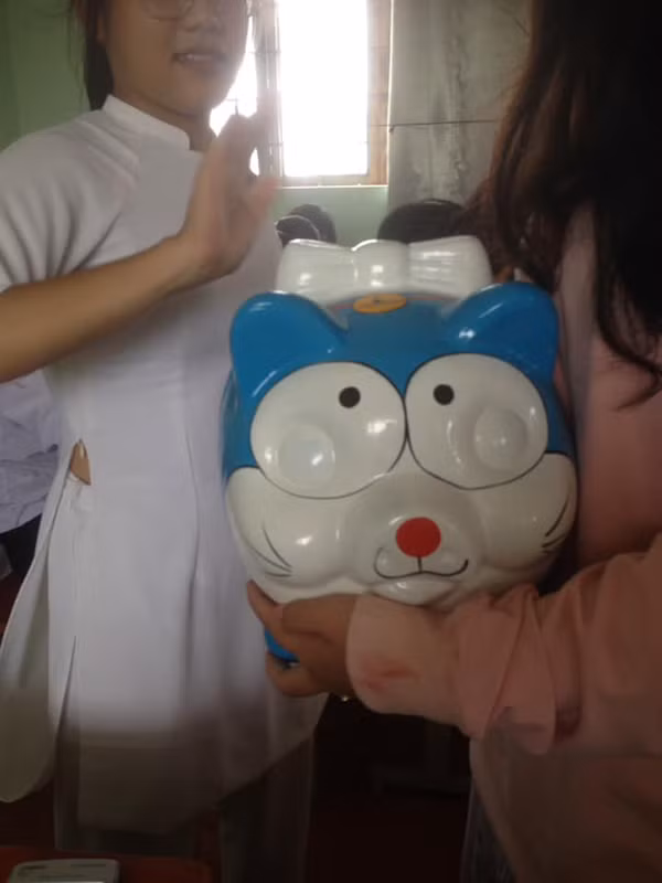 Khuôn mặt ngộ nghĩnh của chú mèo đất khiến ai nhìn xong cũng không nhịn được cười.