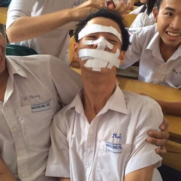 Đây là thành quả “tự sáng tạo” của các cô cậu học trò lắm chiêu.