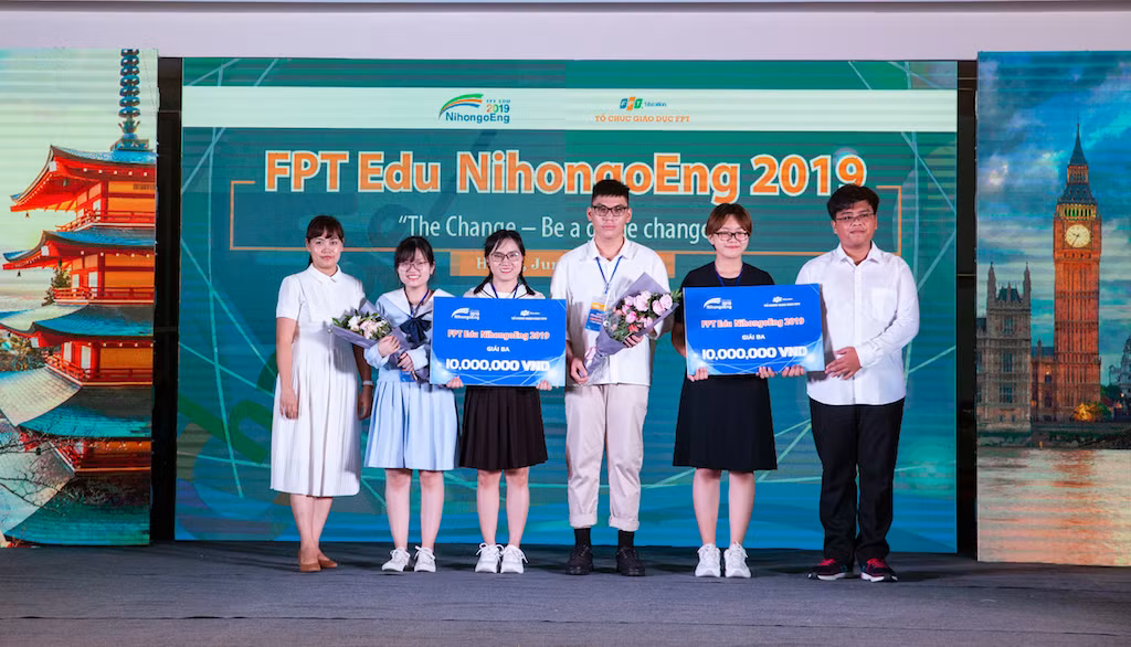 Giải thưởng cũng là điều hấp dẫn trong các cuộc thi.