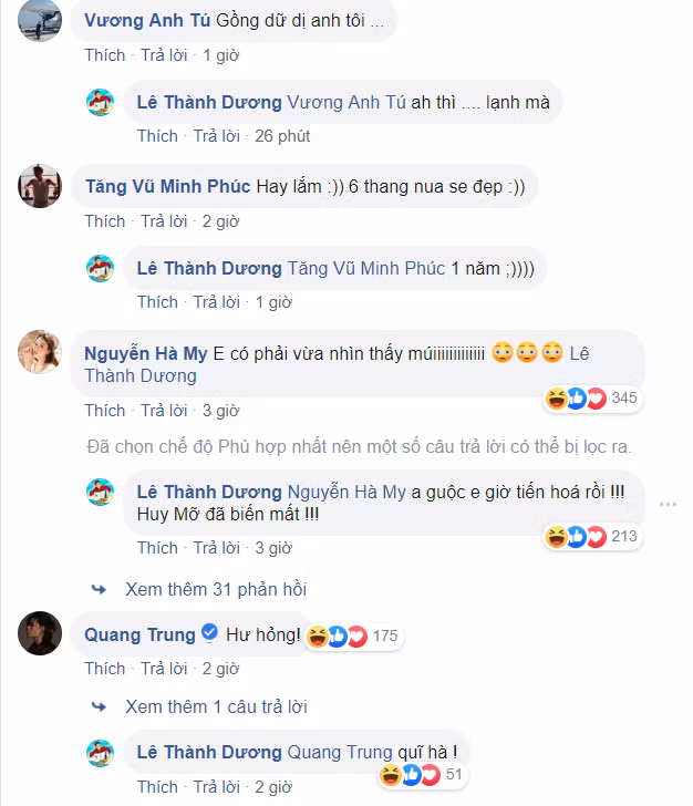 Có lẽ chưa tin là sự thật nên đông đảo bạn bè đã vô trêu chọc anh chàng.