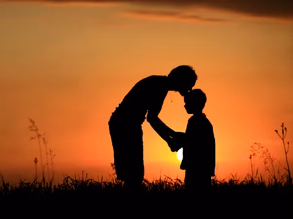 Tất cả những lời nói dối của mẹ, đều là để mẹ hy sinh vì tôi.