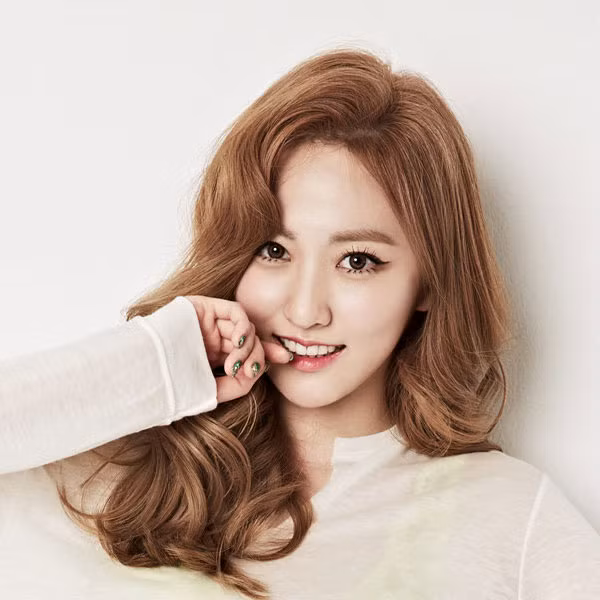 Tương lai nào chờ đợi những nhóm nhạc K-Pop này khi chỉ còn một thành viên hoạt động? ảnh 3