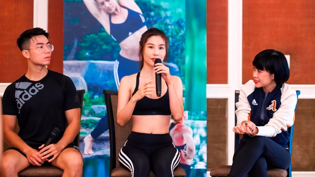 Diễm My 9X hào hứng chia sẻ về những điều tuyệt vời mà thể thao mang lại cho sức khỏe, vóc dáng lẫn cách nhìn nhận về cuộc sống.