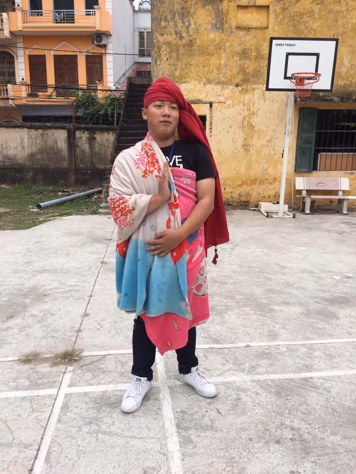 Nhiệt độ cứ hạ thêm đi, teen luôn có hàng ngàn cách hay để ứng phó (Ảnh: FB Trần Đức Long).