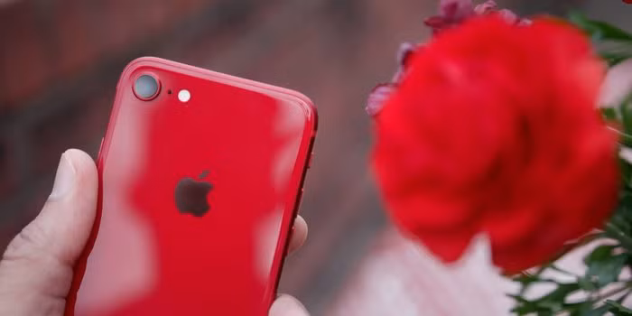 iPhone 9 hứa hẹn là chiếc smartphone tuy nhỏ gọn nhưng lại mang trong mình công nghệ hàng đầu về camera. (Ảnh: 9to5Mac)