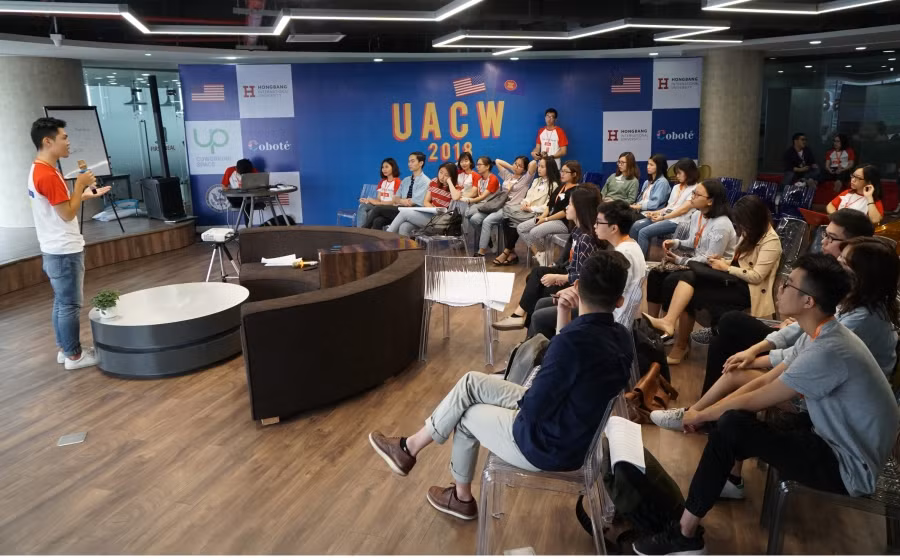 US-ASEAN Citizen Workshop – chuỗi sự kiện trao đổi, chia sẻ dành cho giới trẻ do Tổng lãnh sự quán Hoa Kỳ tại TP.HCM tài trợ.