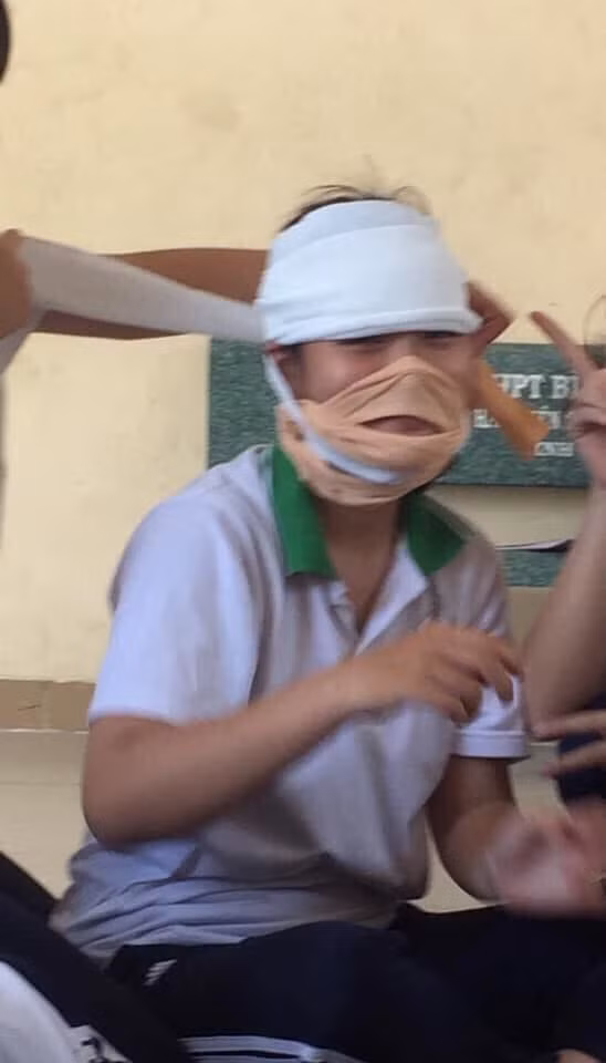 Dù sản phẩm không đẹp như thầy hướng dẫn nhưng các tiết học vô cùng ý nghĩa, khiến tinh thần thoải mái hơn bao giờ hết.