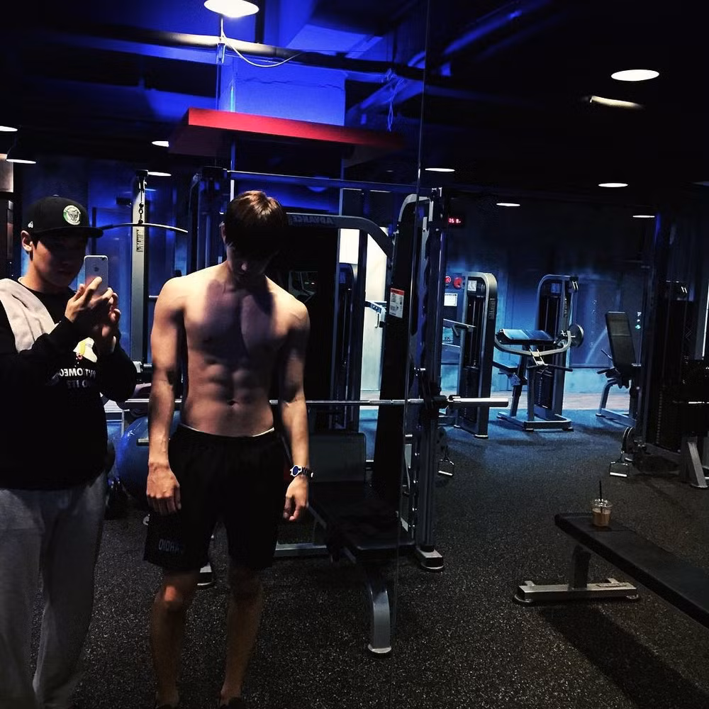 À quên không thể bỏ qua phần body cực phẩm được!