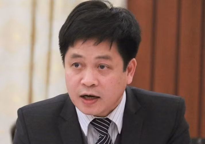 Ông Nguyễn Xuân Thành cho biết theo quy định về phân cấp quản lý, UBND tỉnh, thành phố quyết định việc học sinh nghỉ để phòng tránh Covid-19. Ảnh: MOET.