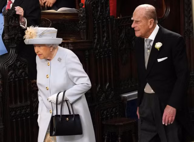 Nữ hoàng Anh Elizabeth II và Hoàng tế Philip.