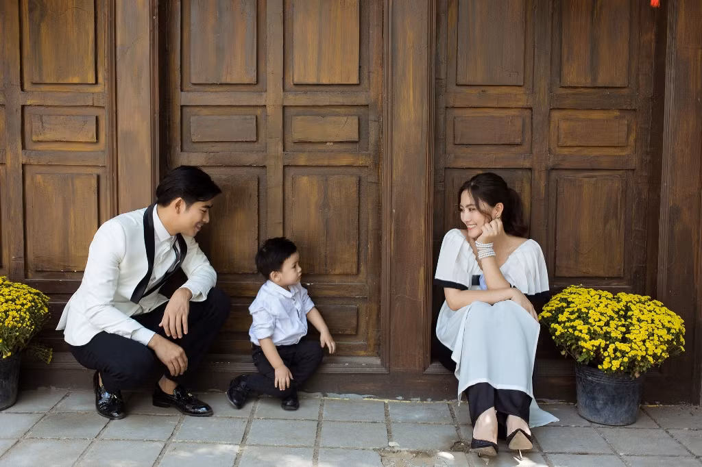 Nói về kế hoạch cho ngày Tết, Ngọc Lan cho biết dịp này là dịp cô được nghỉ ngơi, quây quần bên mẹ và gia đình. Cô thường ở lại Sài Gòn, cùng ông xã đi thăm họ hàng hai bên rồi gặp gỡ anh chị em trong dòng họ. Vì mùng 10 Tết, dự án phim mới của Ngọc Lan, Thanh Bình đã bấm máy nên cả hai muốn tranh thủ tận hưởng không khí sum vầy với gia đình trong những ngày Tết.