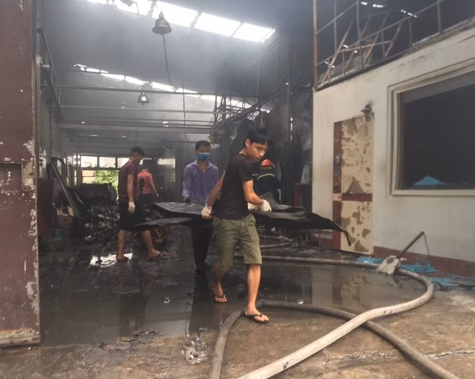 Nhiều nạn nhân được tìm thấy tại hiện trường sau vụ cháy.