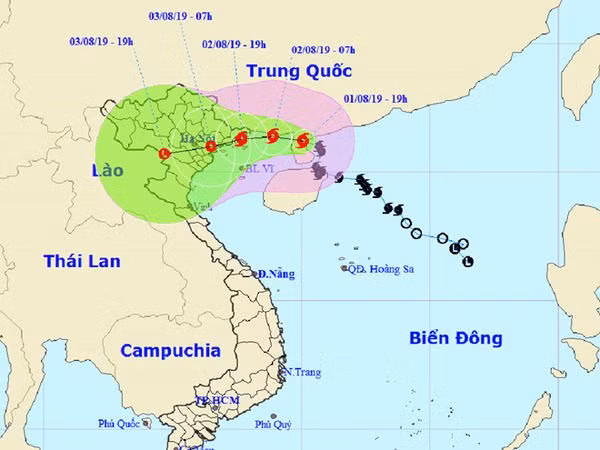Bão số 3 đã vào vịnh Bắc Bộ, cách đất liền các tỉnh Quảng Ninh - Hải Phòng khoảng 180km; miền Bắc mưa lớn từ chiều nay đến ngày 4/8. (Ảnh: Trung tâm Khí tượng Thủy văn Quốc gia)