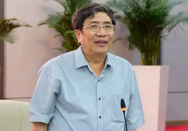 Ông Vũ Đình Chuẩn, Vụ trưởng Vụ Giáo dục Trung học (Bộ GD&amp;ĐT).