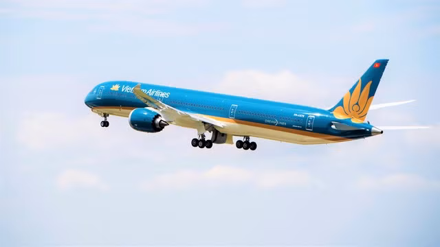 Hành khách Hàn Quốc tử vong trên máy bay Vietnam Airlines sau 2 tiếng cất cánh.