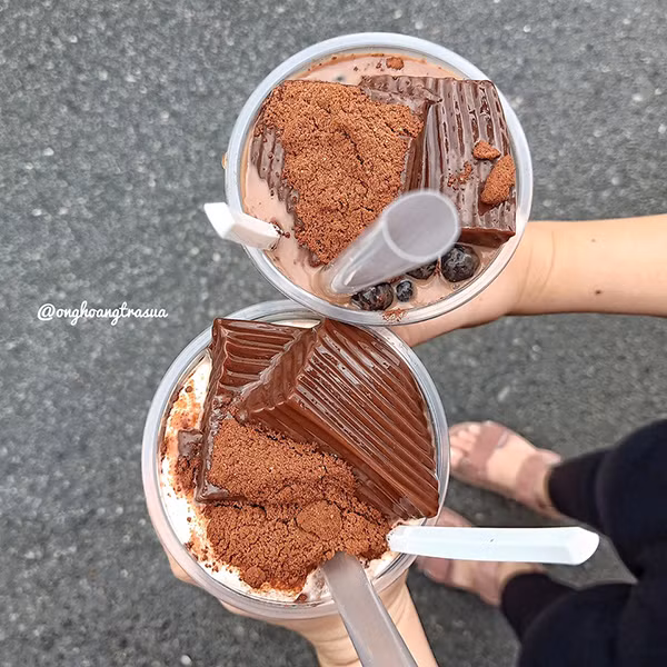 Cốc milo đầy ú ụ kèm trân châu đang khiến giới trẻ Sài Gòn "đảo điên".